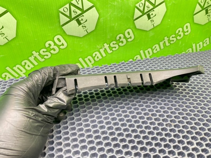 Кронштейн бампера, 1200 рублей, Калининград