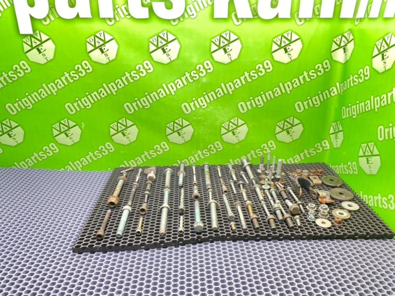 Болты двигателя, 1500 рублей, Калининград