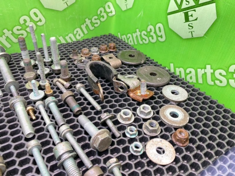 Болты двигателя, 1500 рублей, Калининград