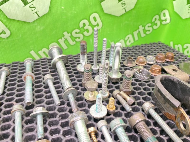 Болты двигателя, 1500 рублей, Калининград