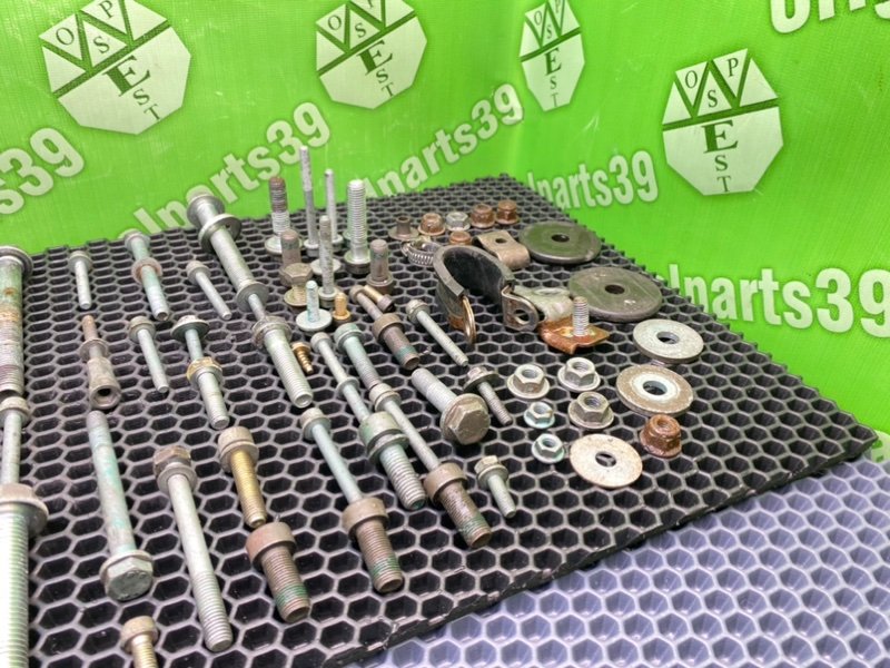 Болты двигателя, 1500 рублей, Калининград