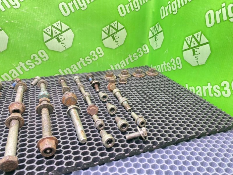 Болты подвески, 2200 рублей, Калининград