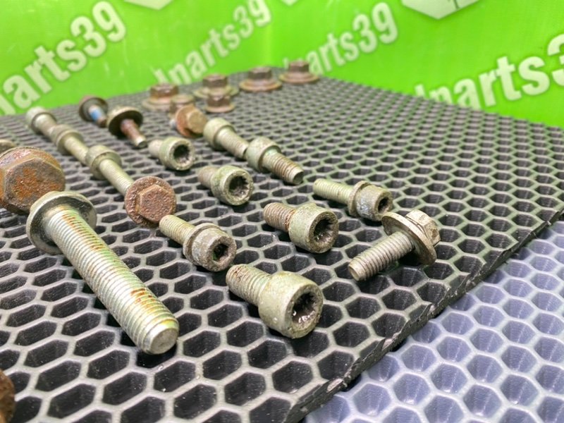 Болты подвески, 2200 рублей, Калининград