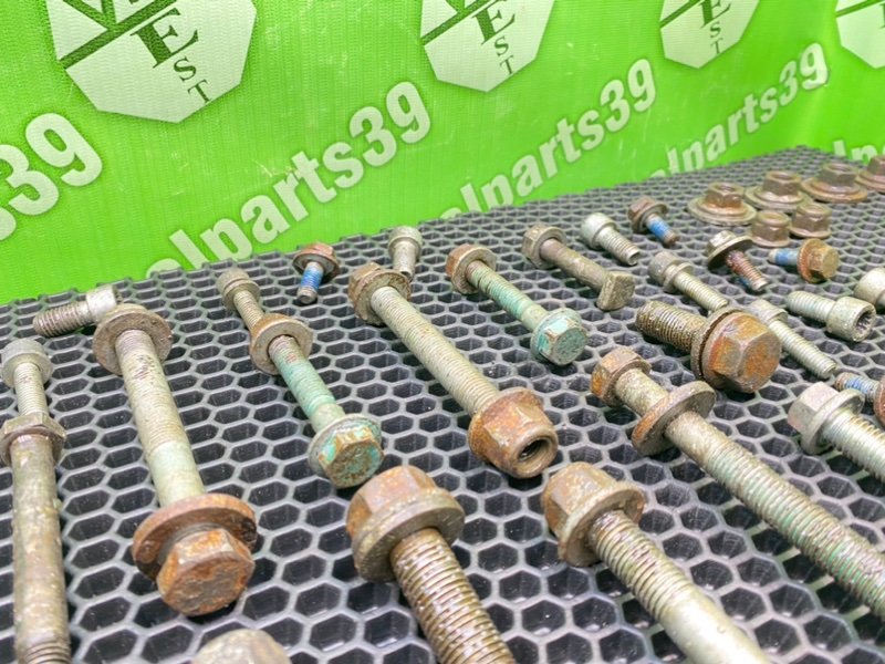 Болты подвески, 2200 рублей, Калининград