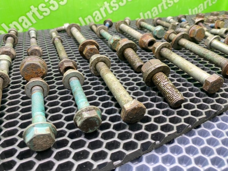 Болты подвески, 2200 рублей, Калининград