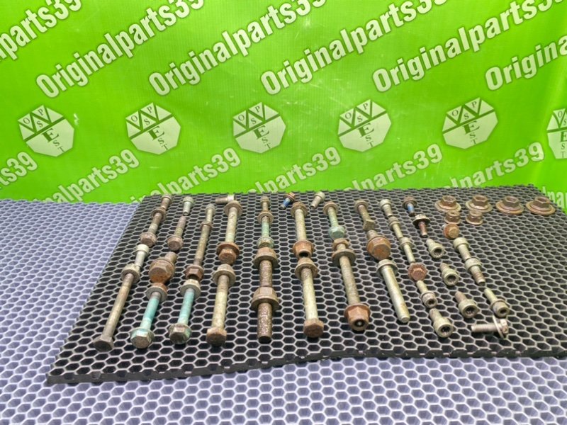 Болты подвески, 2200 рублей, Калининград