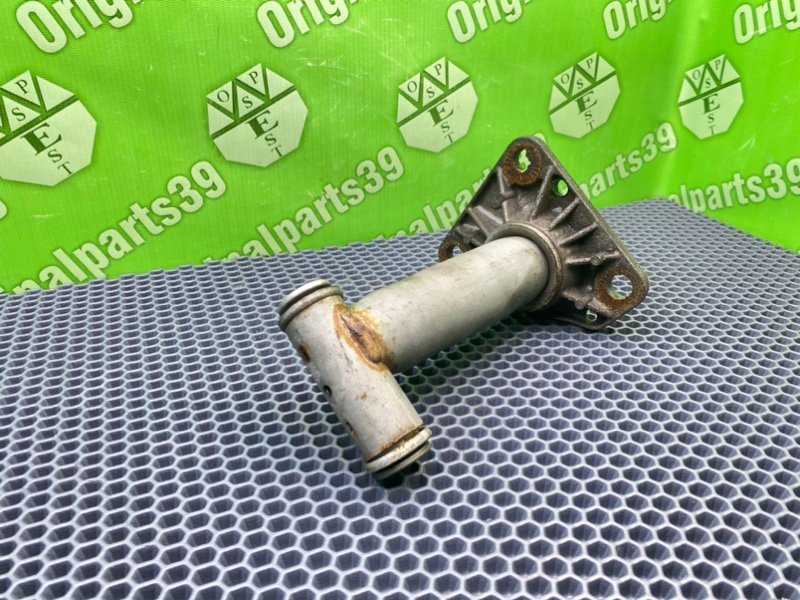 Кронштейн усилителя бампера, 3500 рублей, Калининград