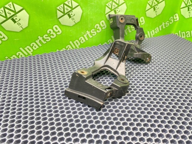 Кронштейны, 900 рублей, Калининград