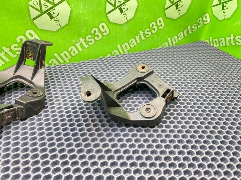 Кронштейны, 900 рублей, Калининград