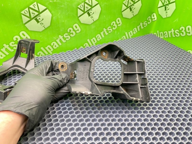 Кронштейны, 900 рублей, Калининград