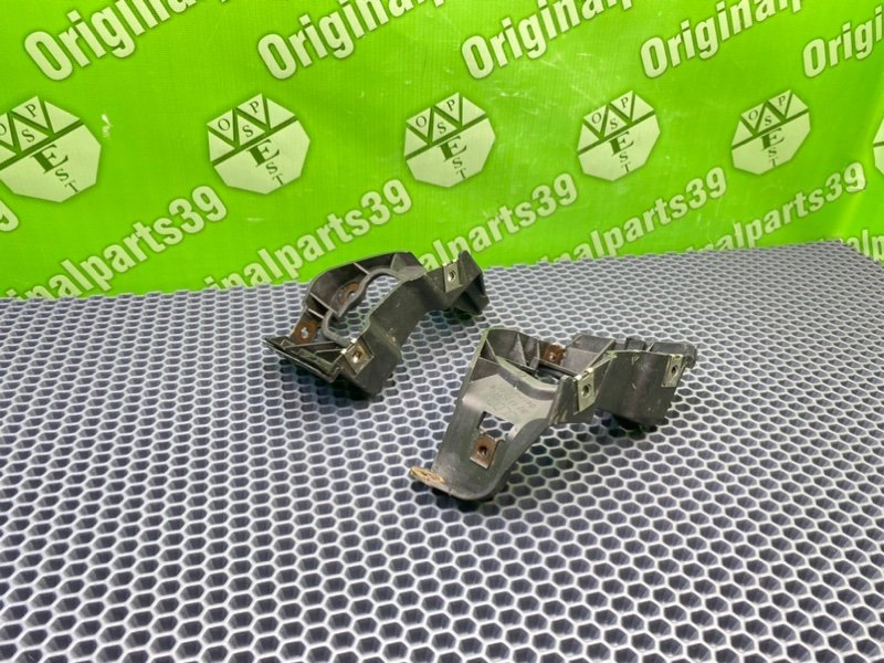 Кронштейны, 900 рублей, Калининград