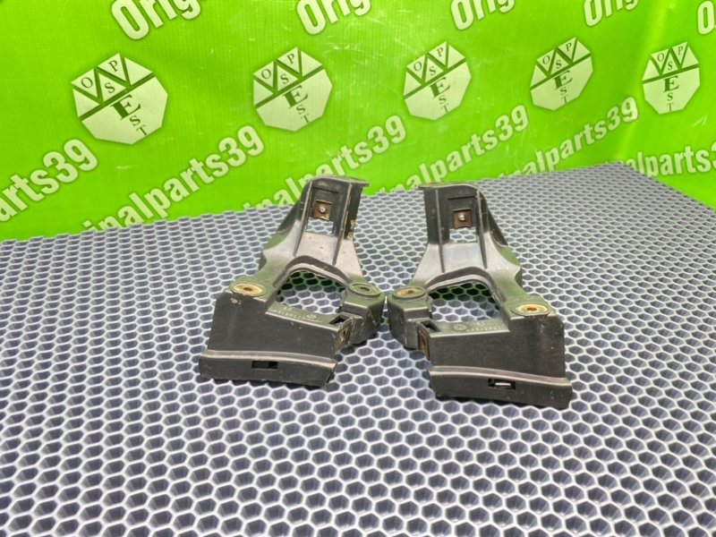 Кронштейны, 900 рублей, Калининград