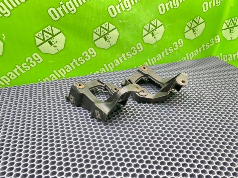 Кронштейны, 900 рублей, Калининград