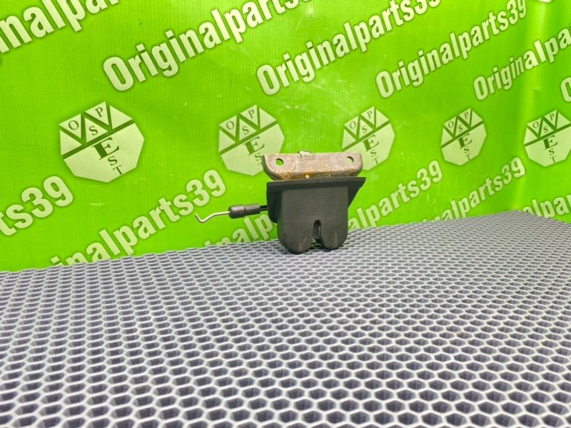 Замок крышки багажника, 1000 рублей, Калининград