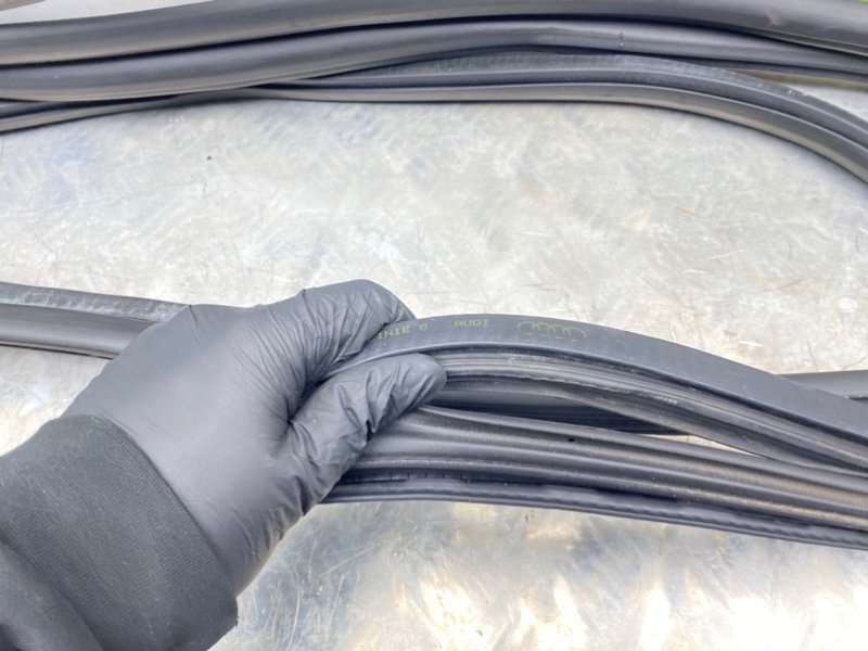 Уплотнители дверей, 3400 рублей, Калининград