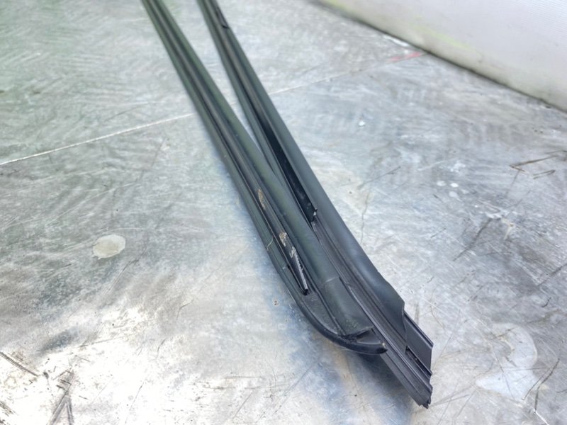 Молдинг лобового стекла, 1400 рублей, Калининград