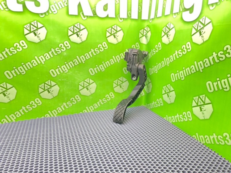 Педаль газа, 1600 рублей, Калининград