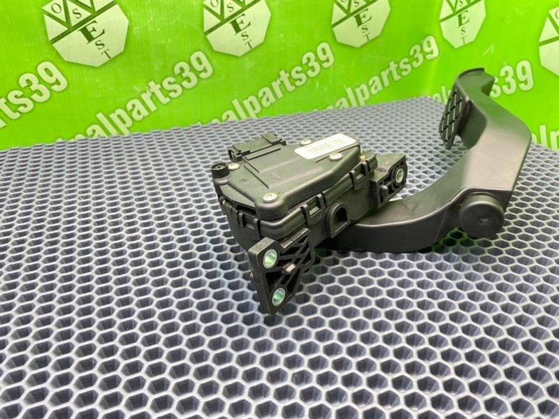 Педаль газа, 1600 рублей, Калининград