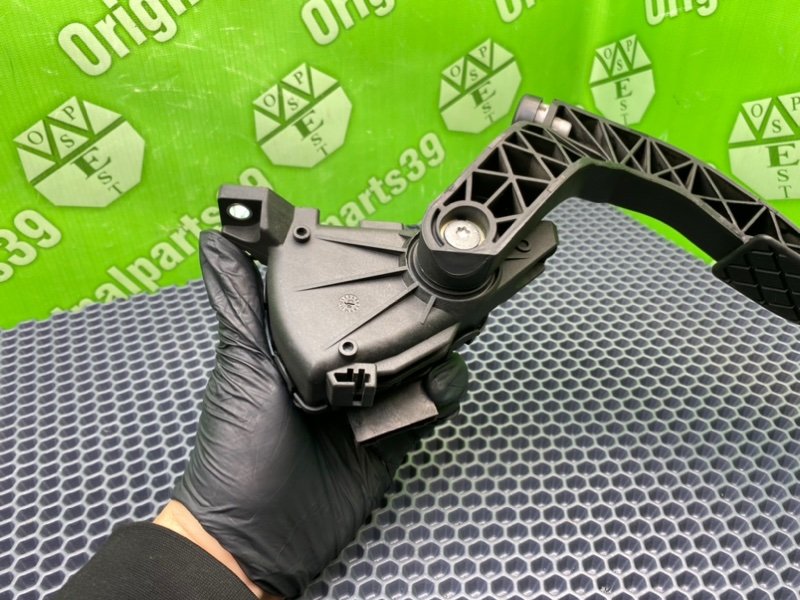 Педаль газа, 1600 рублей, Калининград