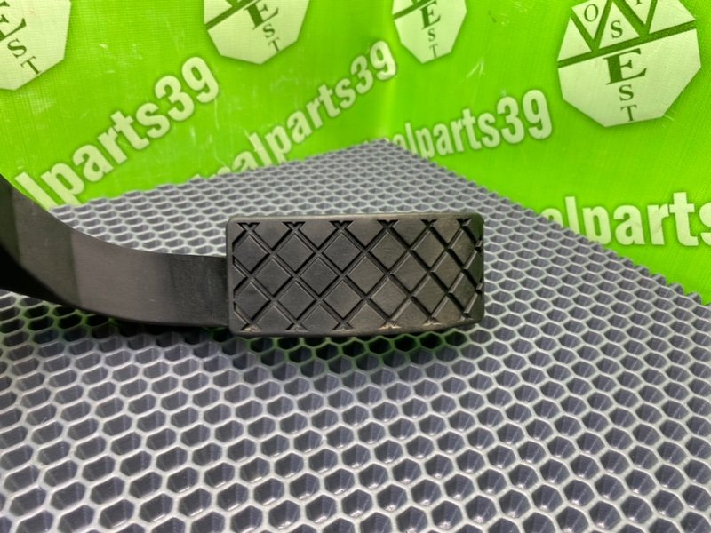 Педаль газа, 1600 рублей, Калининград