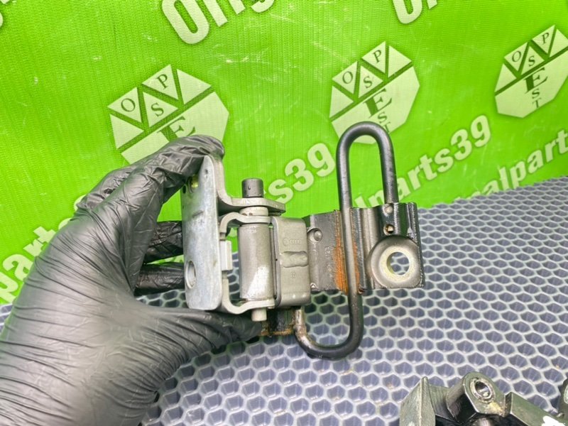 Петли дверей, 1600 рублей, Калининград