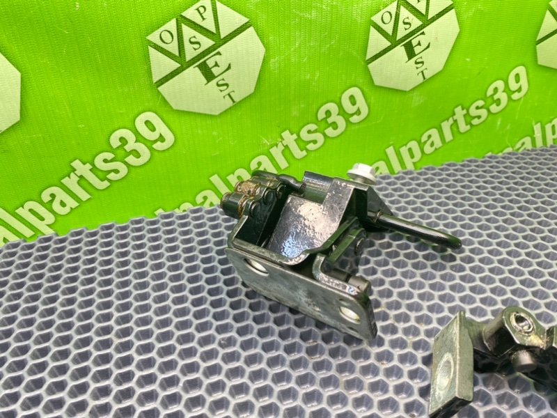 Петли дверей, 1600 рублей, Калининград