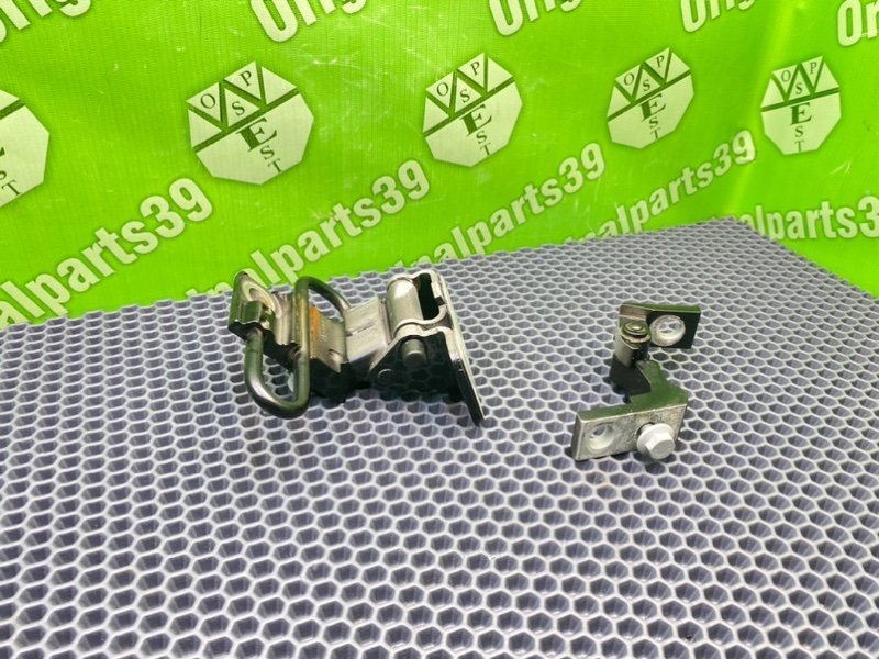 Петли дверей, 1600 рублей, Калининград