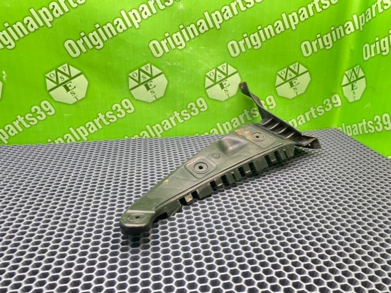 Кронштейн бампера, 1700 рублей, Калининград