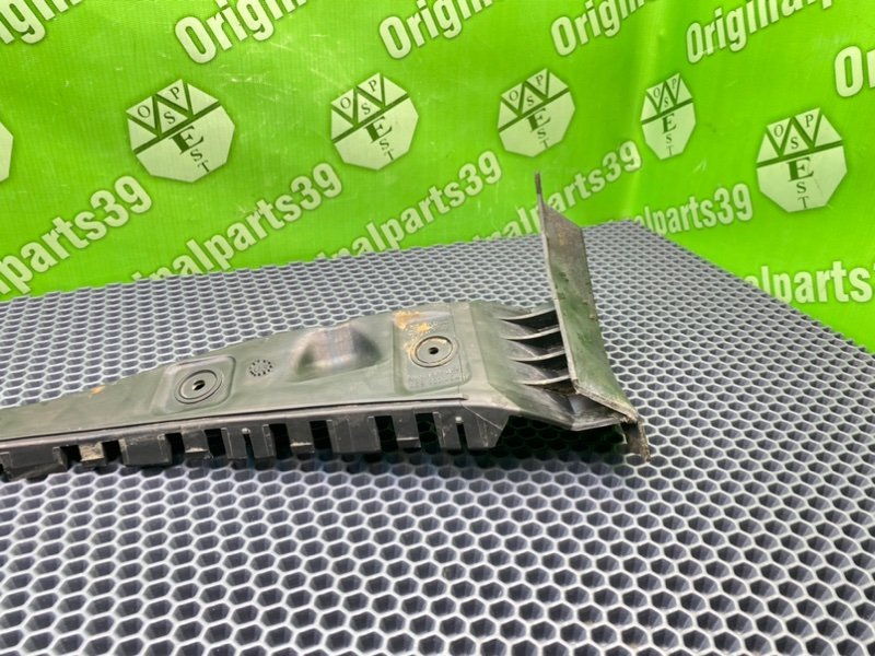 Кронштейн бампера, 1700 рублей, Калининград