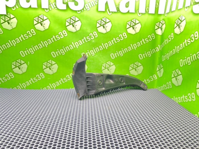 Кронштейн бампера, 1600 рублей, Калининград