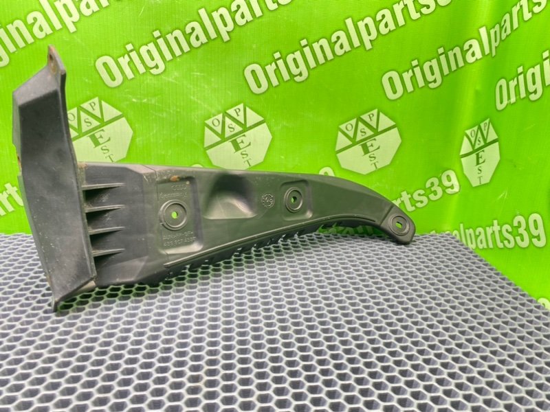 Кронштейн бампера, 1600 рублей, Калининград