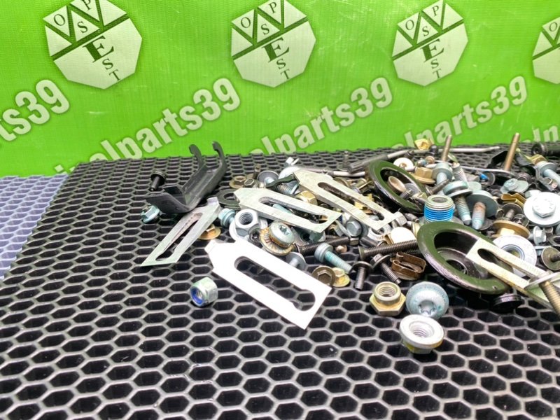 Болты салона, 2100 рублей, Калининград