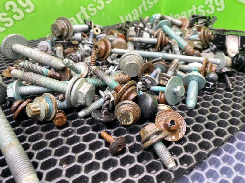 Болты, 2200 рублей, Калининград