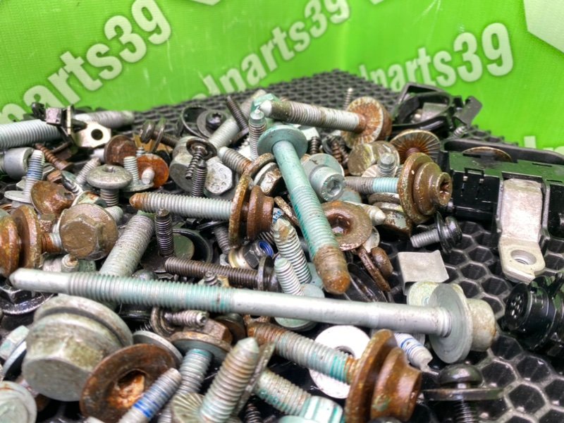 Болты, 2200 рублей, Калининград