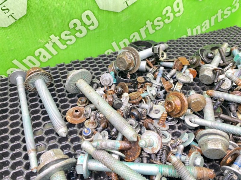 Болты, 2200 рублей, Калининград