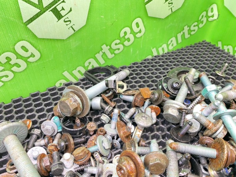 Болты, 2200 рублей, Калининград