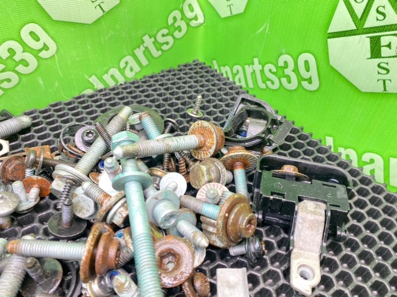 Болты, 2200 рублей, Калининград