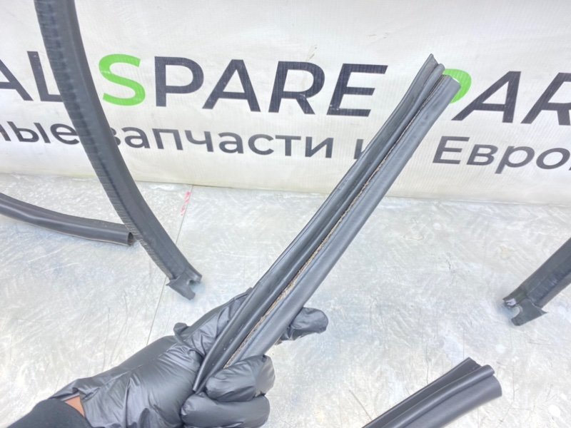 Уплотнители капота, 2500 рублей, Калининград