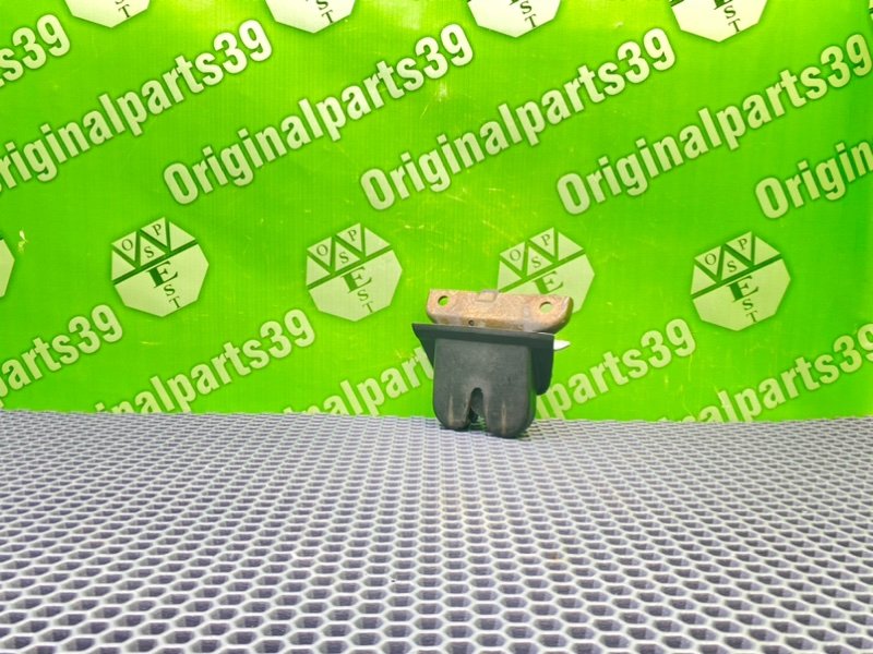 Замок крышки багажника, 1000 рублей, Калининград