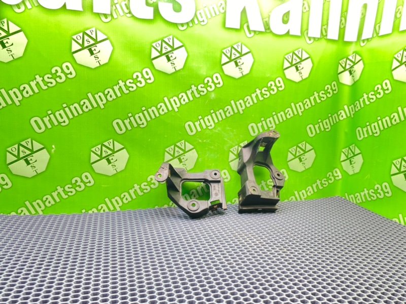 Кронштейны, 900 рублей, Калининград