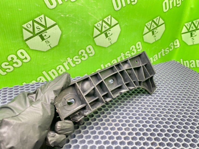 Кронштейн бампера, 800 рублей, Калининград