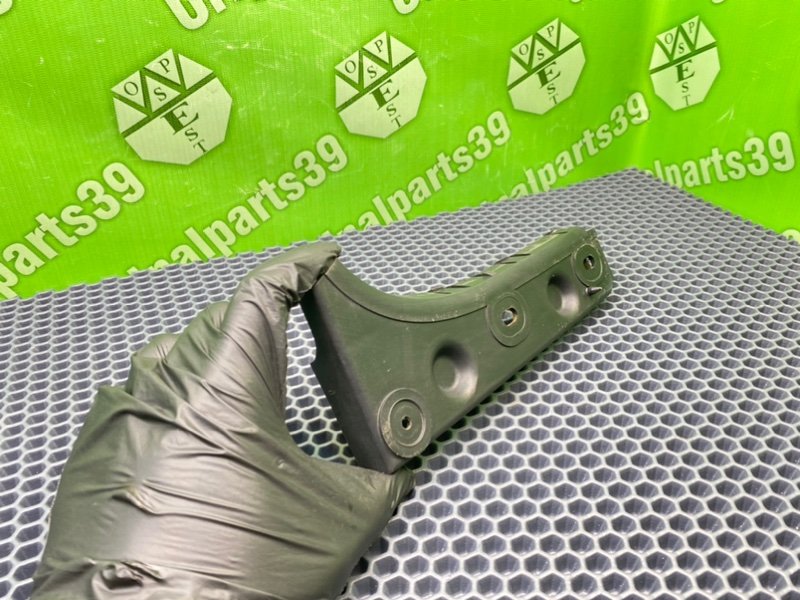 Кронштейн бампера, 800 рублей, Калининград