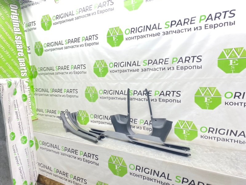 Накладки порогов, 1700 рублей, Калининград