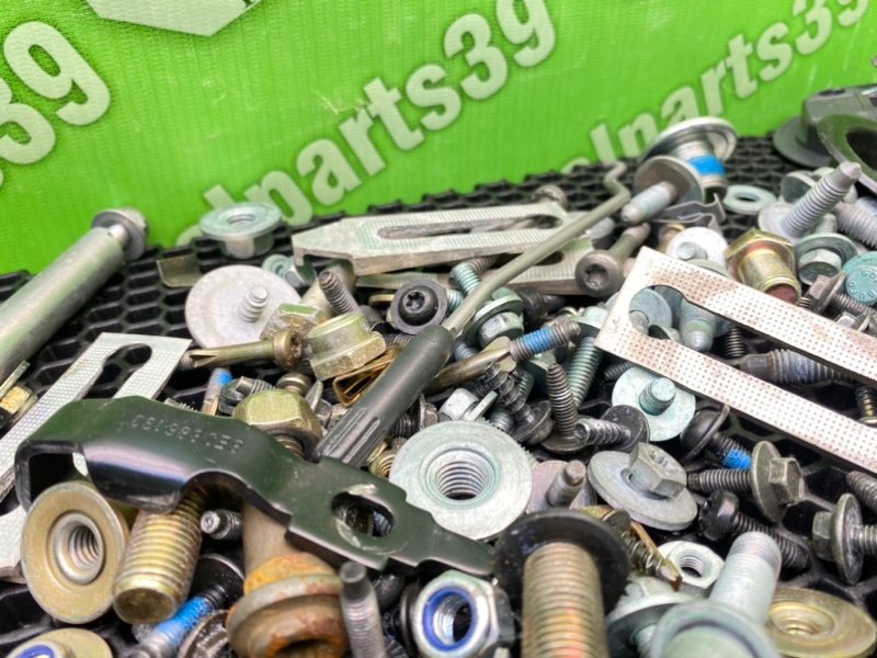 Болты салона, 2100 рублей, Калининград