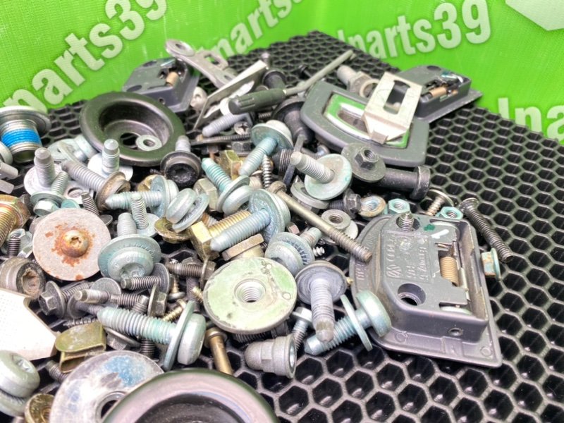 Болты салона, 2100 рублей, Калининград