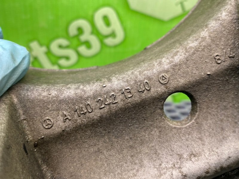 Кронштейн АКПП, 1000 рублей, Калининград