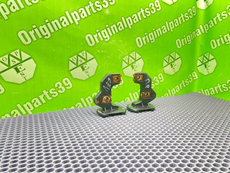 Кронштейны, 800 рублей, Калининград