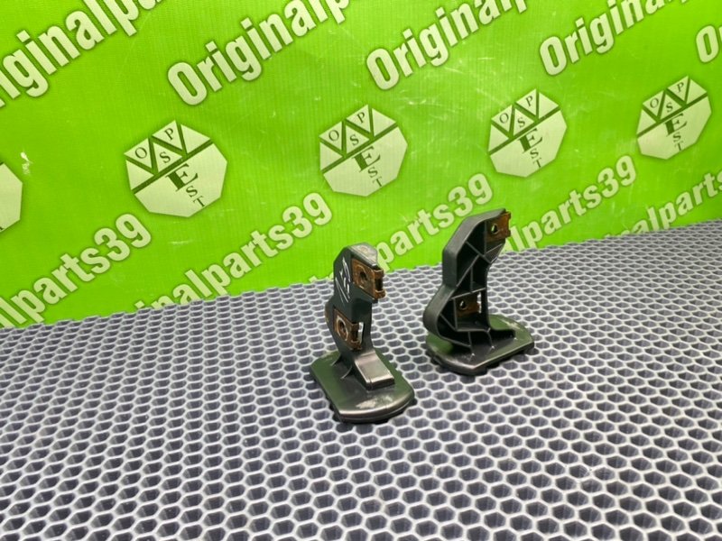 Кронштейны, 800 рублей, Калининград