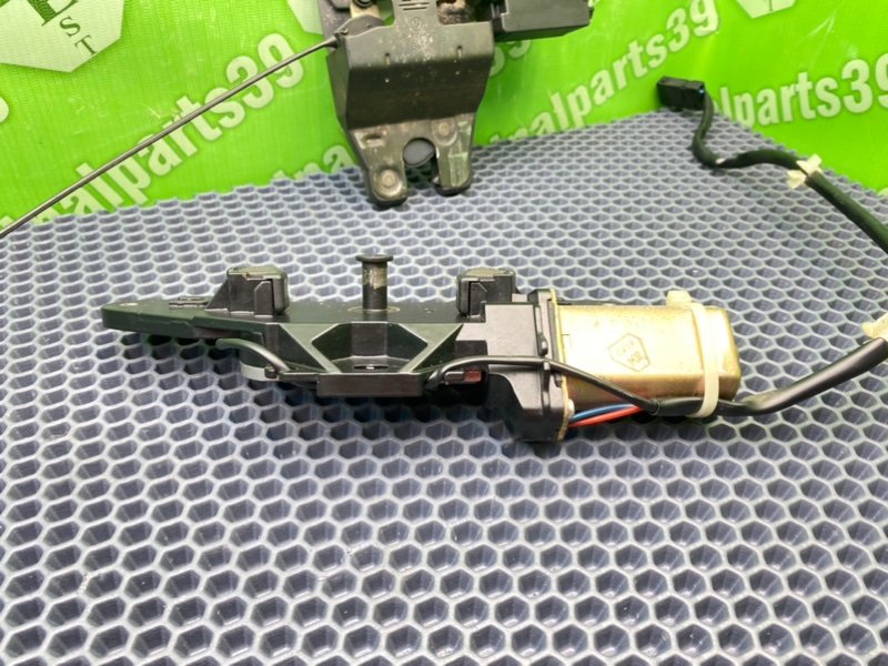 Замок багажника, 2100 рублей, Калининград