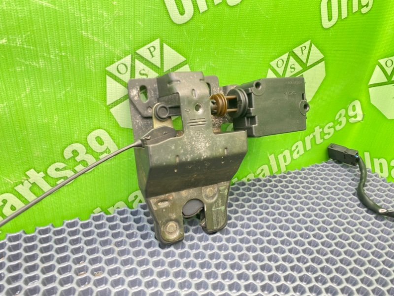 Замок багажника, 2100 рублей, Калининград